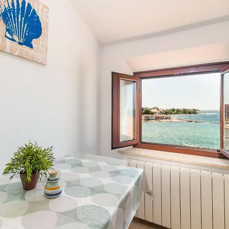 Antonella & Napoletano-4 By Interhome