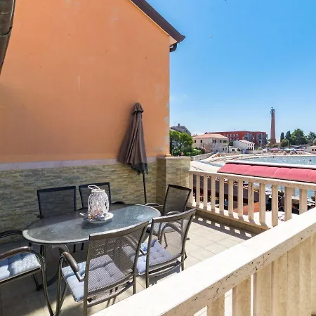 Apartamento Antonella & Napoletano-4 By Interhome