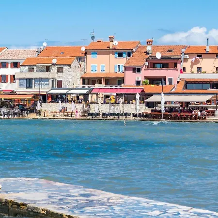 Antonella & Napoletano-4 By Interhome