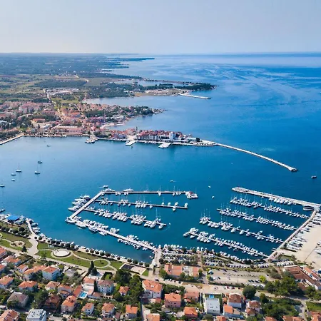 Antonella & Napoletano-4 By Interhome דירה